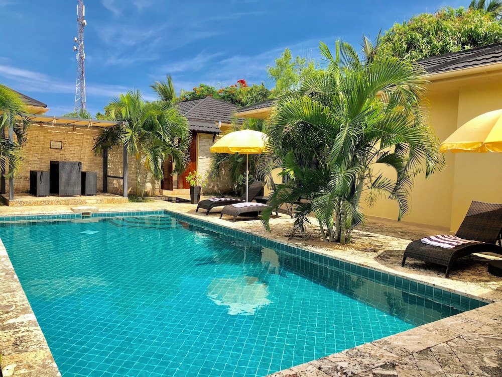Grand Amber Villas Diani