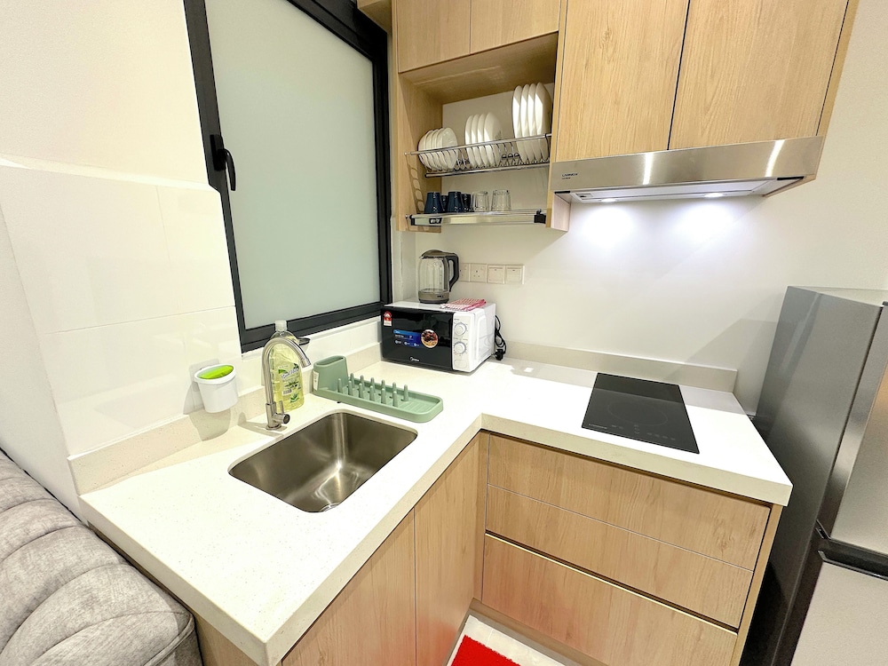 Neu Suites By Serenity Vacation Homes