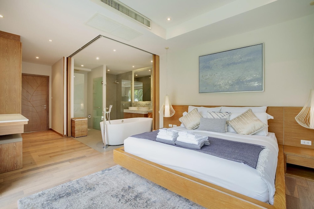 Trichada Stylish Private Pool Villa 3, Bang Tao