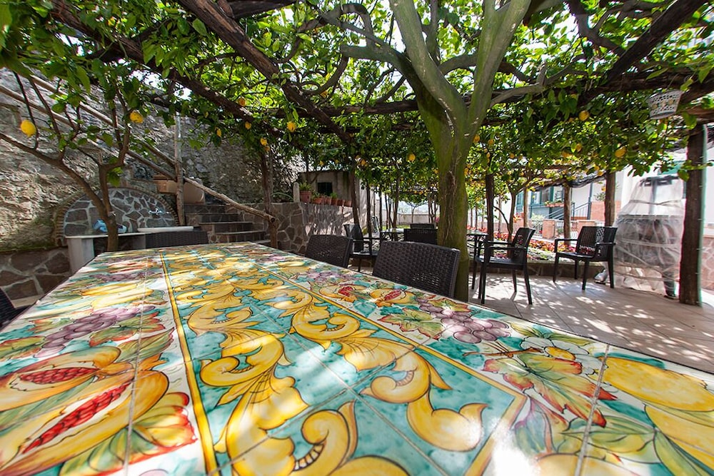 Villa Lo Smeraldo Ravello Luxury Home