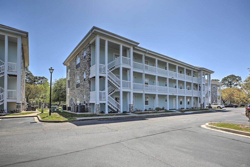 2 Mi to Broadway at the Beach: Condo w/ Pool!