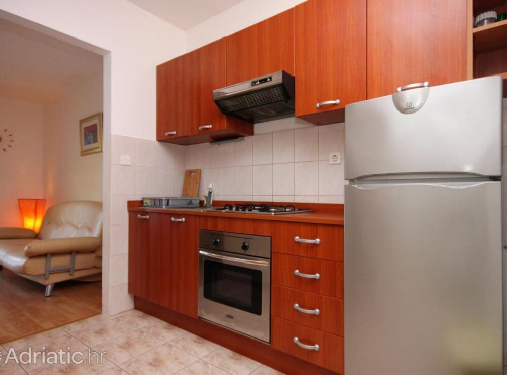 Seafront Charming Apartments Kosirina