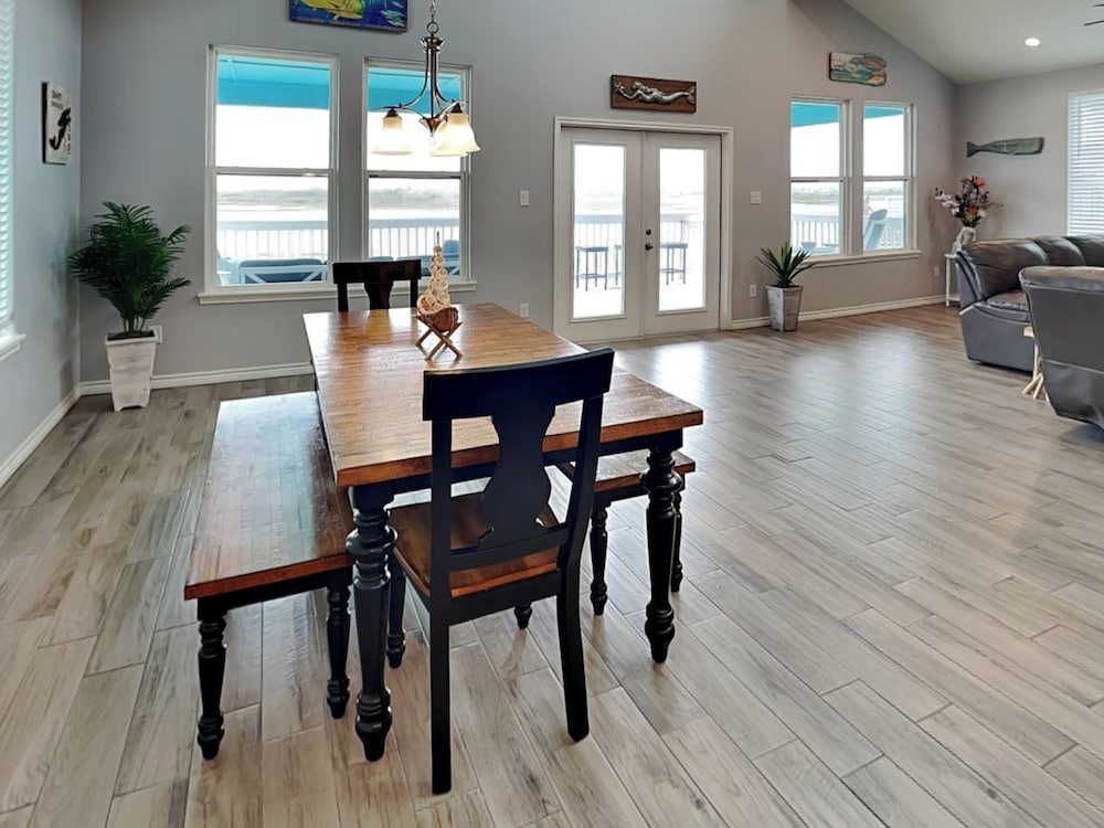 La Sirena by Silver Sands Vacation Rentals