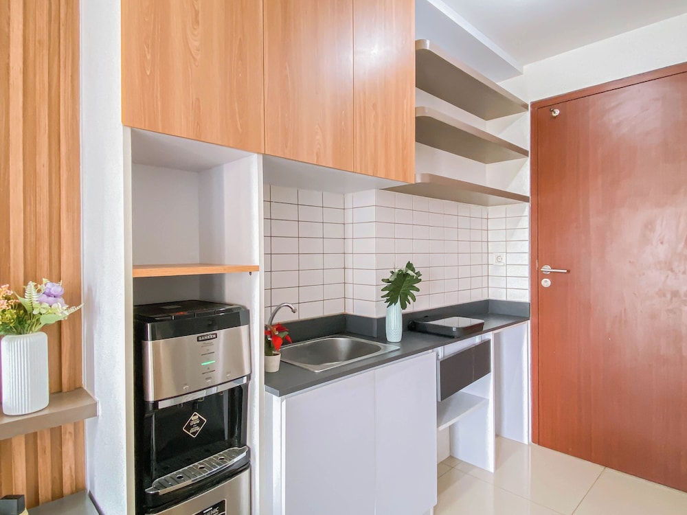 Modern Style Studio At Sayana Bekasi Apartment