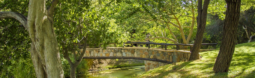 LittleBush Private Lodge