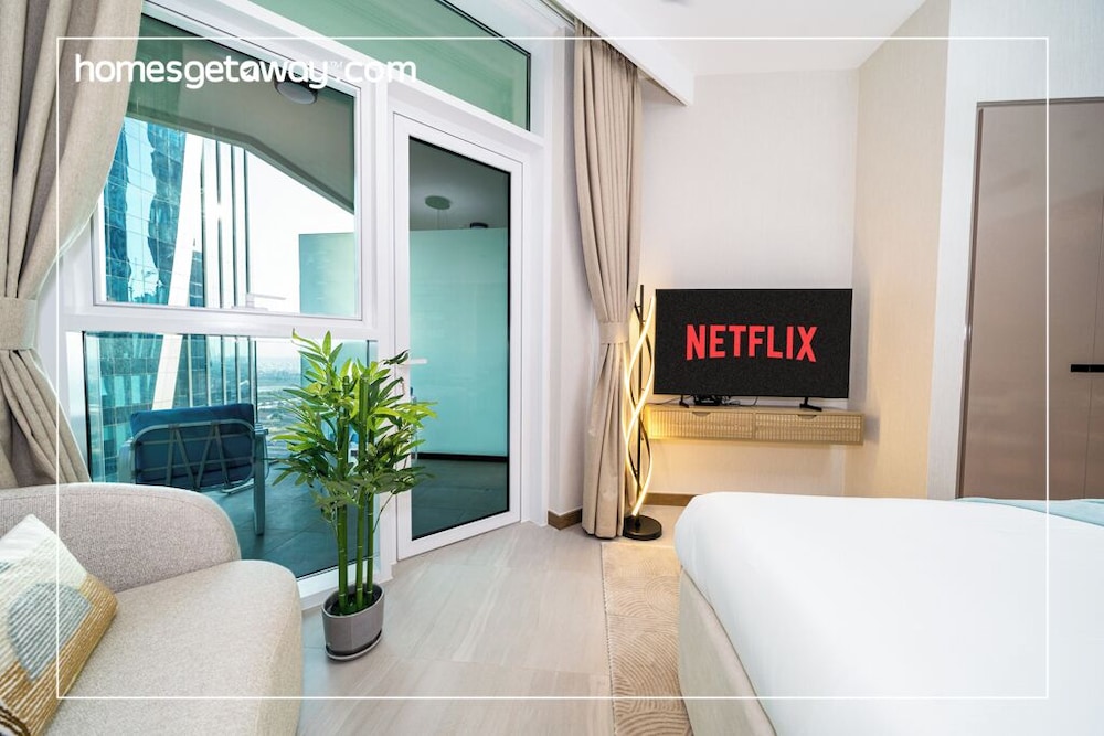 Modern Studio Living at Missoni