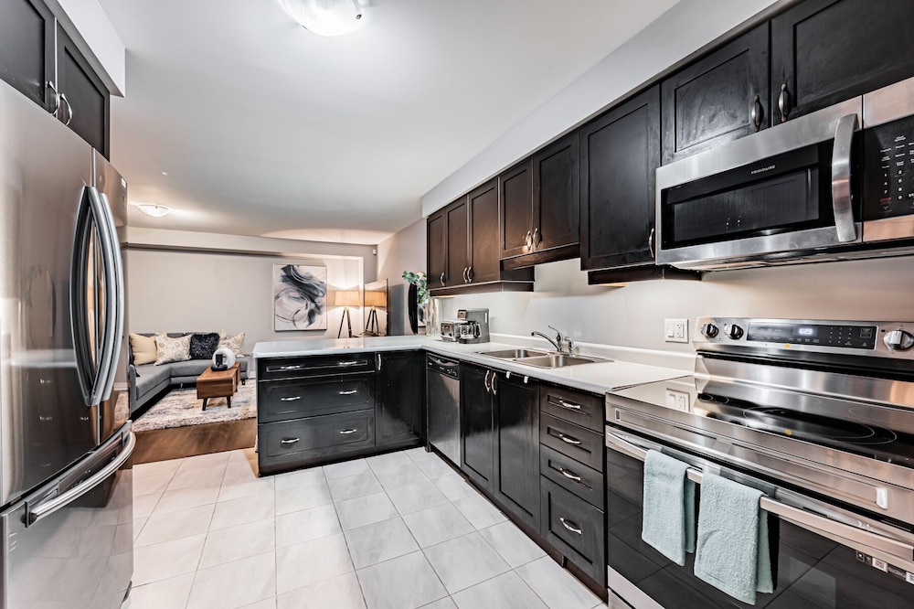 Milton boutique Home