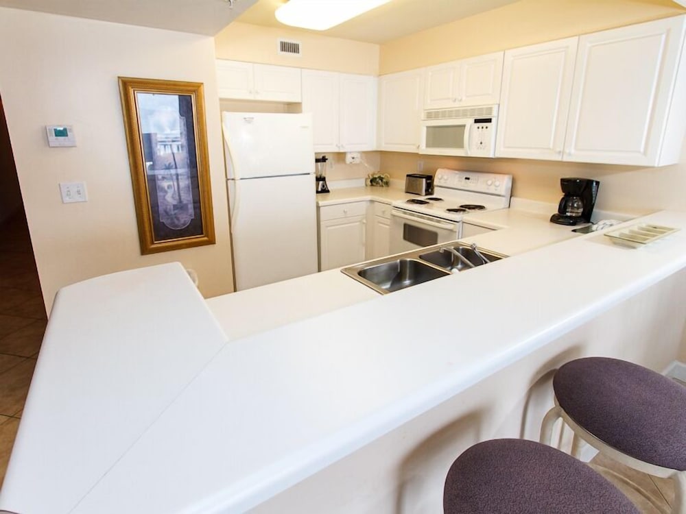 Pelican Isle 412 by Brooks and Shorey Resorts