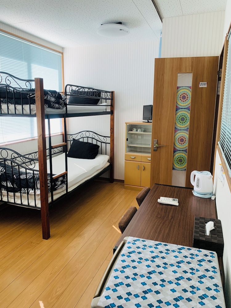 villageBFH - Hostel