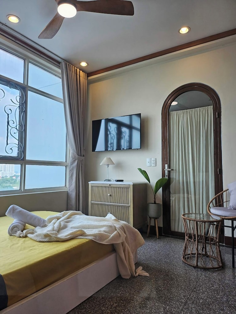 HOANG ANH GOLD HOUSE APARTMENT