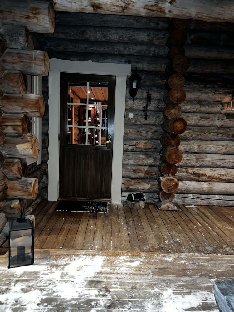 Aurora Bliss Cabin Retreat