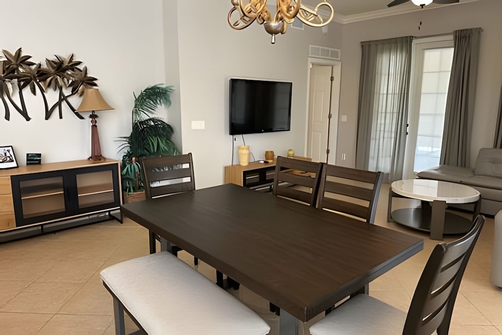 Modern 3BR Condo Reunion Resort + Pool Access