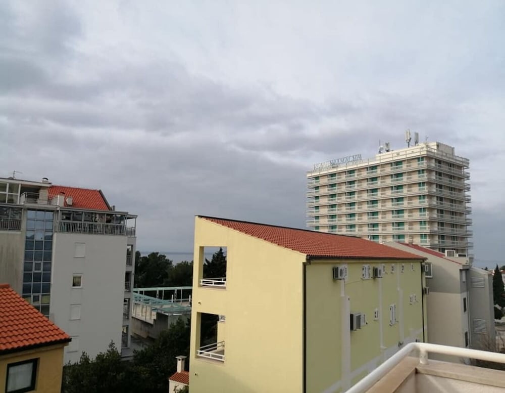 Zorica - 110 m From sea - A1