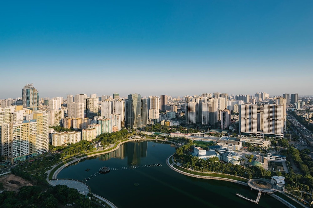 Hagi APT - Vinhomes D'Capitale in Ha Noi