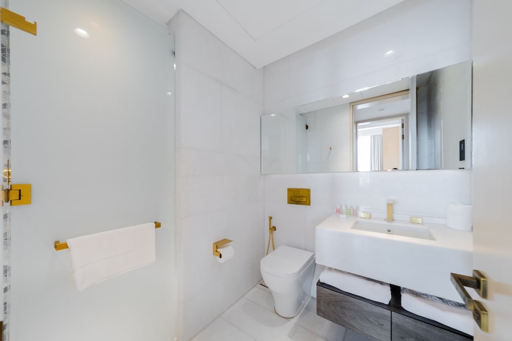 EDEN'S Homes & Villas - FIVE Residences