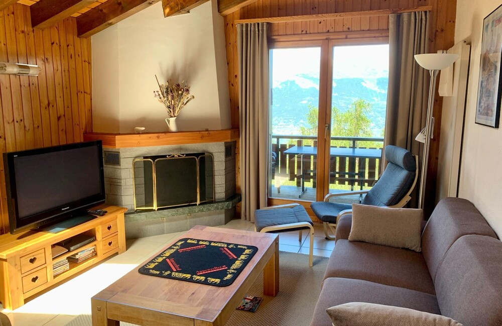 Apartment in Veysonnaz Near Ski Lift