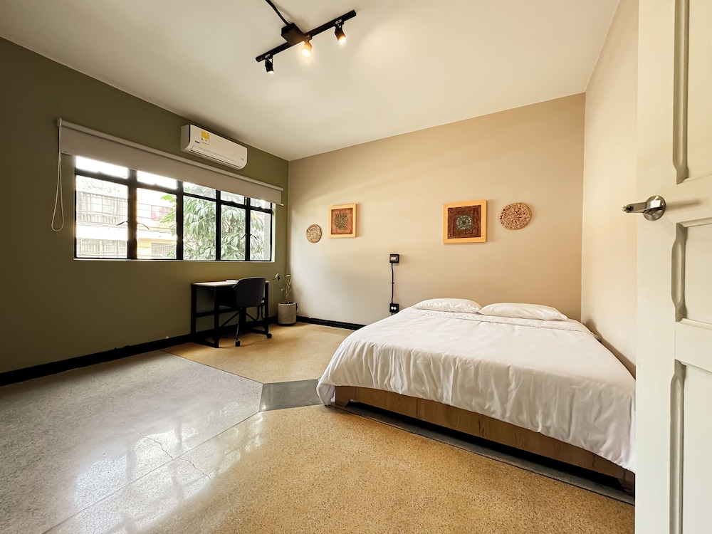 Alojamiento pet-friendly en Medellín, sector Laureles