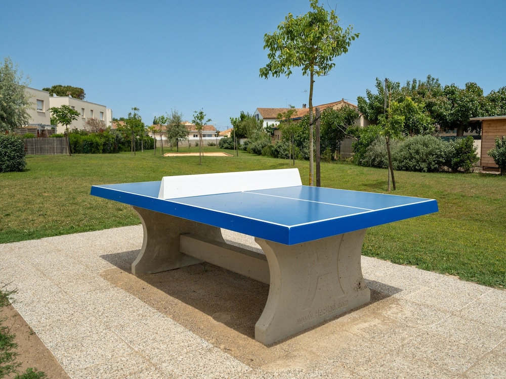 Charming Villa by Serignan Beach