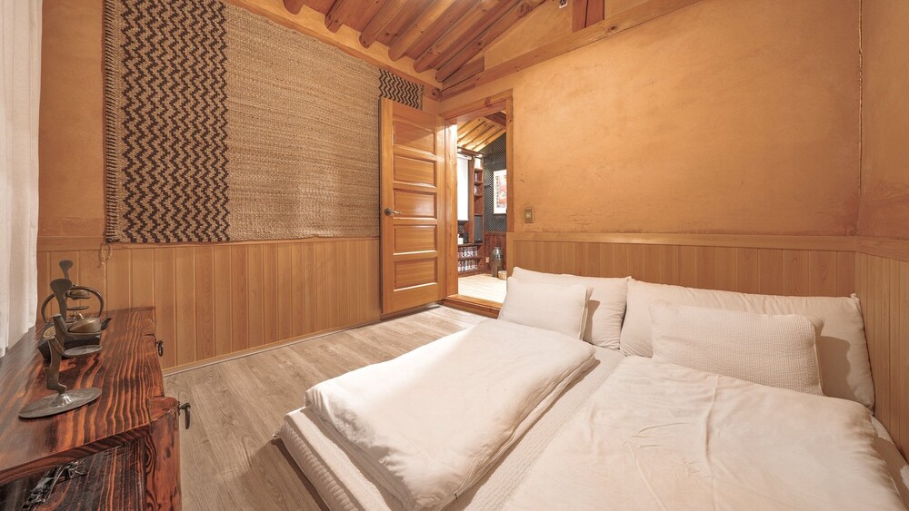 Yangpyeong Agni Choshi Mae Hanok Stay