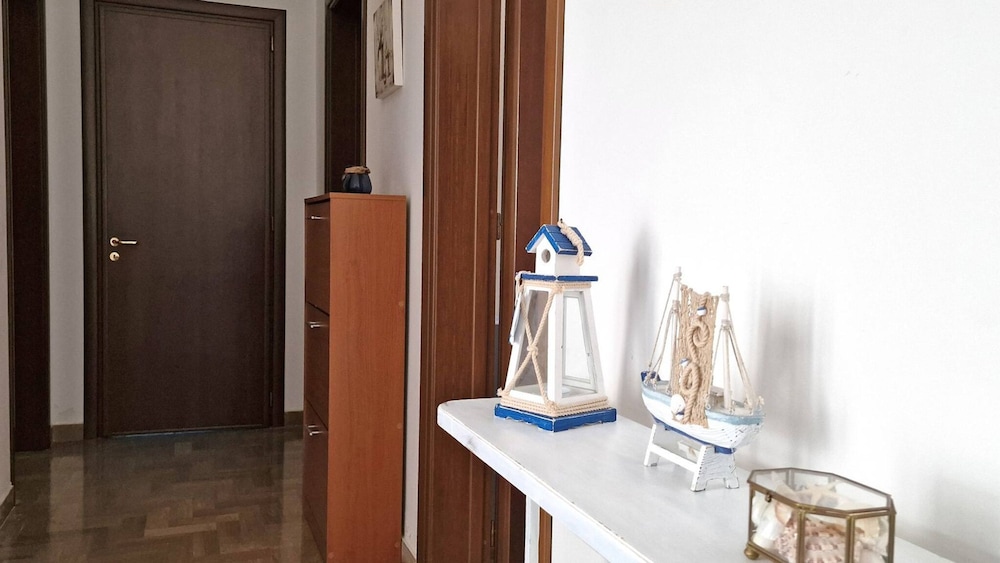 Villa Fede - 3 Bedrooms 2 Bathrooms air Conditioning by the sea