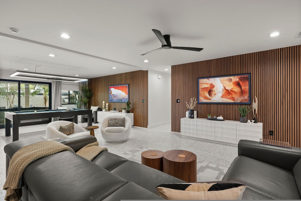 Bella Palma Elegance Style w Putt Pool Spa view 5