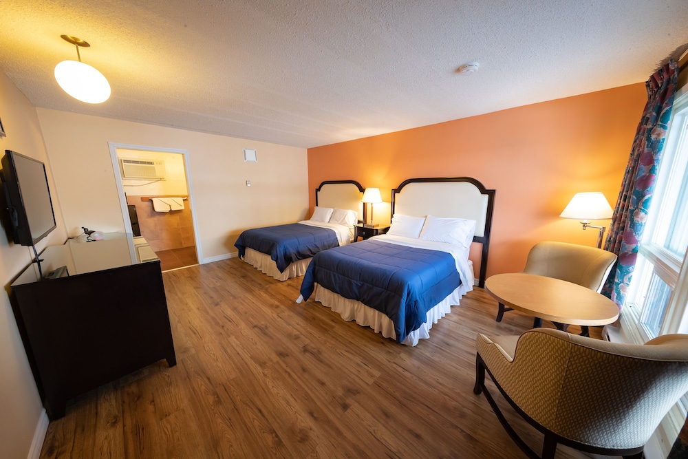 Choice Inn by the Falls - Image 2