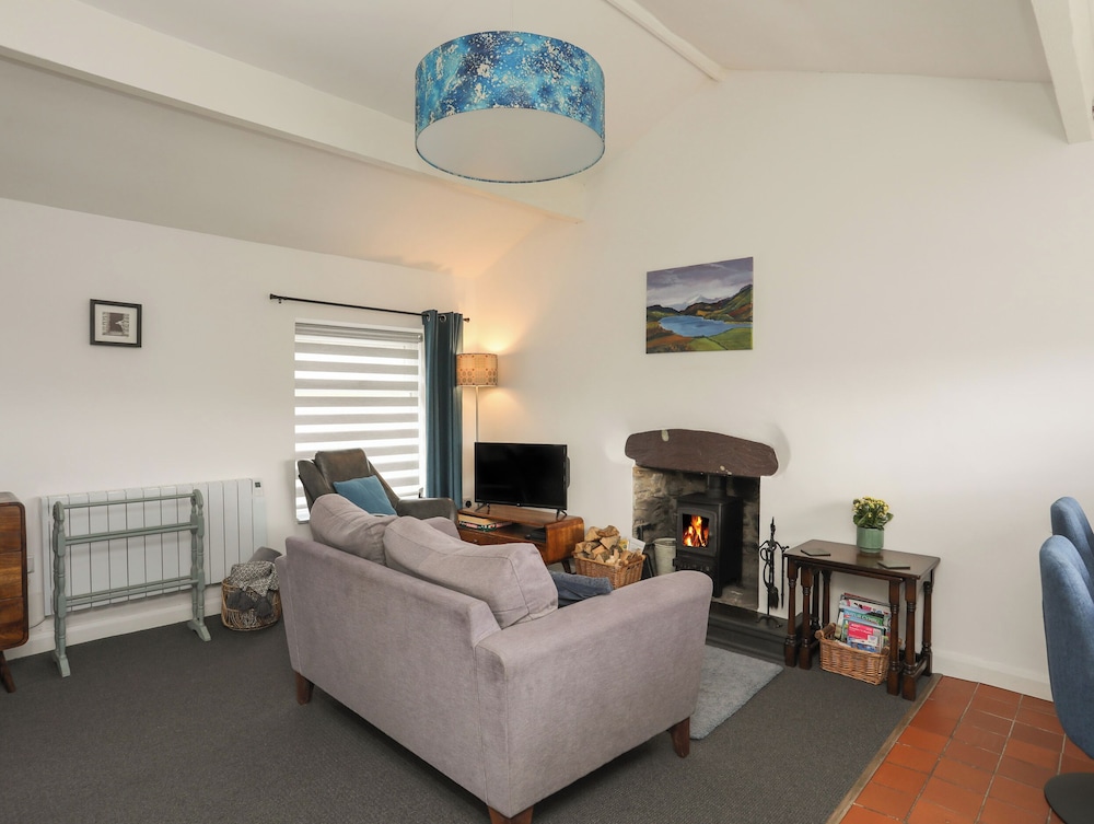 Fron Heulog Cottage