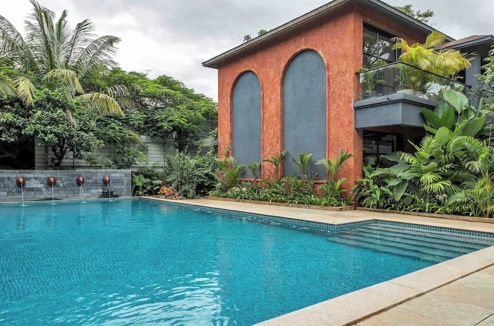 Luxury Apartment with Pool in Assagao-09
