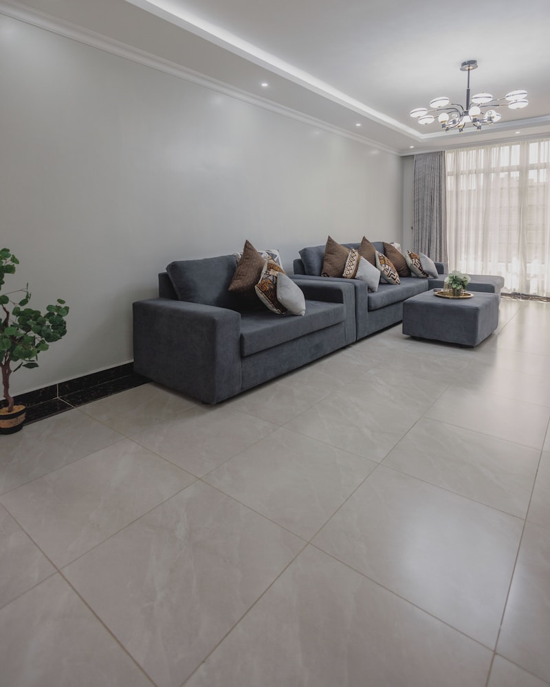 Skyhut Boutique House