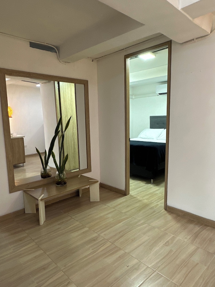 APARTA HOTEL PROVENZA