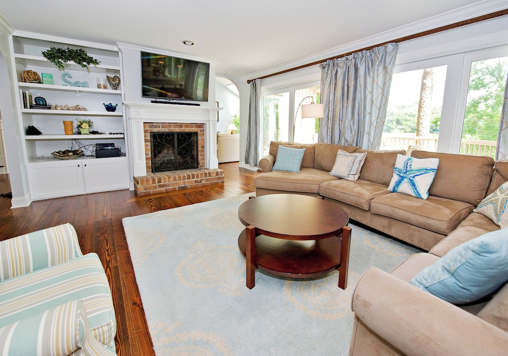 26 Audubon Pond at The Sea Pines Resort view 5