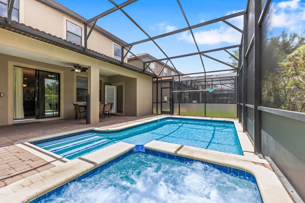1417 Rolling Fairway Dr