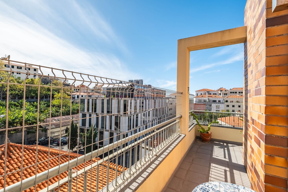 Penthouse Prestige by Madeira Sun Travel