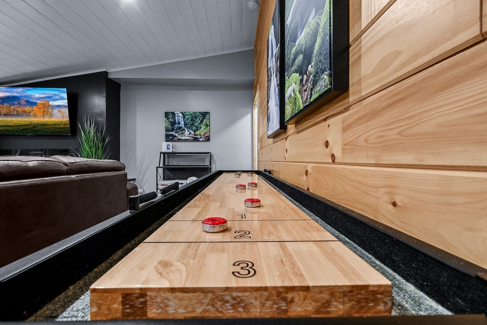 Creekside Retreat 3 Bedroom Cabin