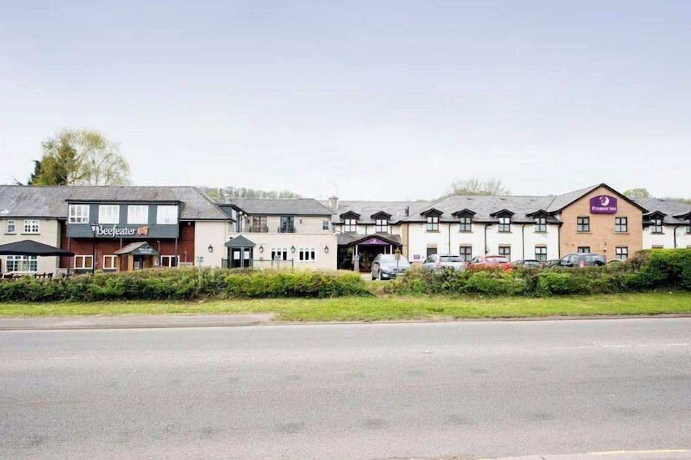 Premier Inn Cardiff West — photo 2