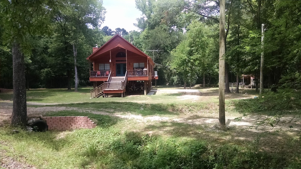 Chateau DeVille - Property Image 10