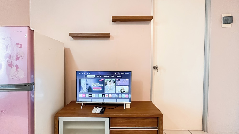 Simply 2Br Apartment At Green Bay Pluit