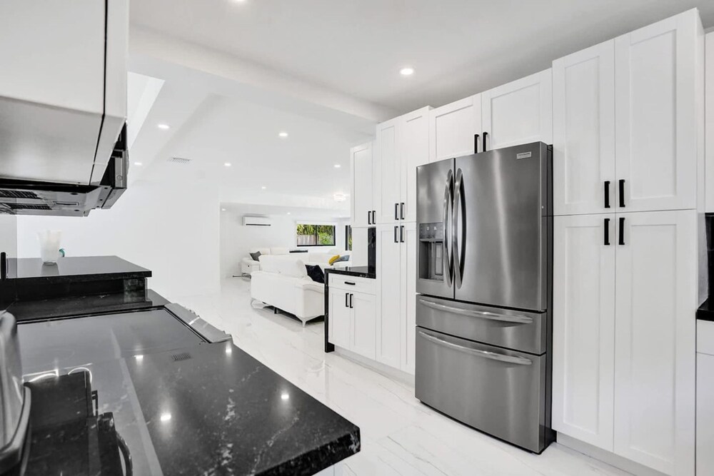 Hibiscus House in Fort Lauderdale
