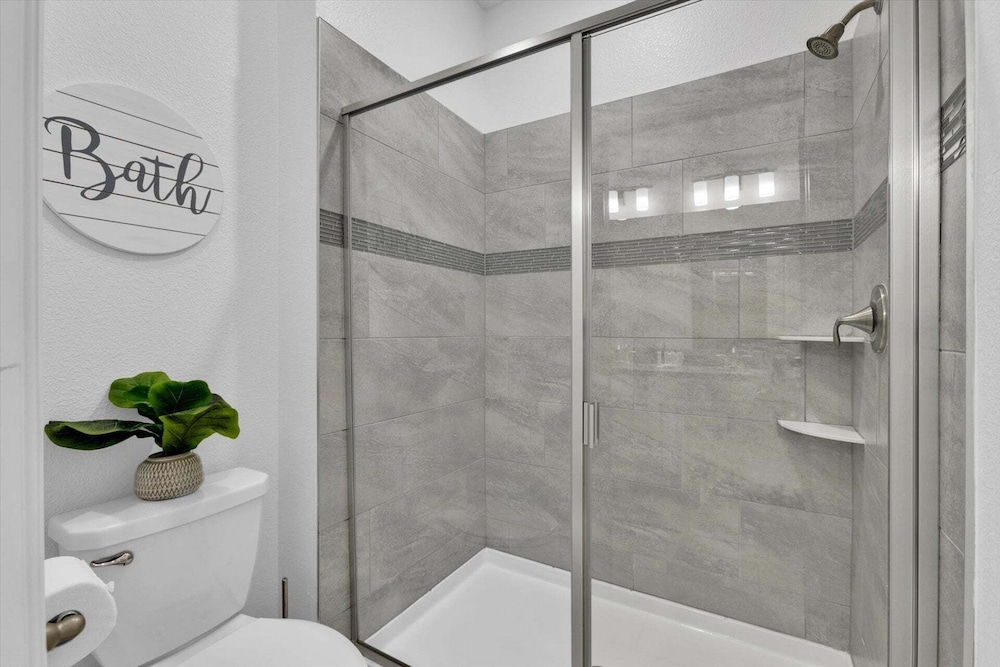 Championsgate Resort 6 Bedroom Private Pool Home 6 Home