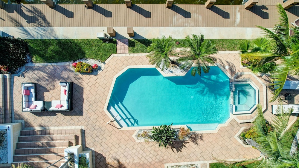 Serenity Villa in Pompano Beach