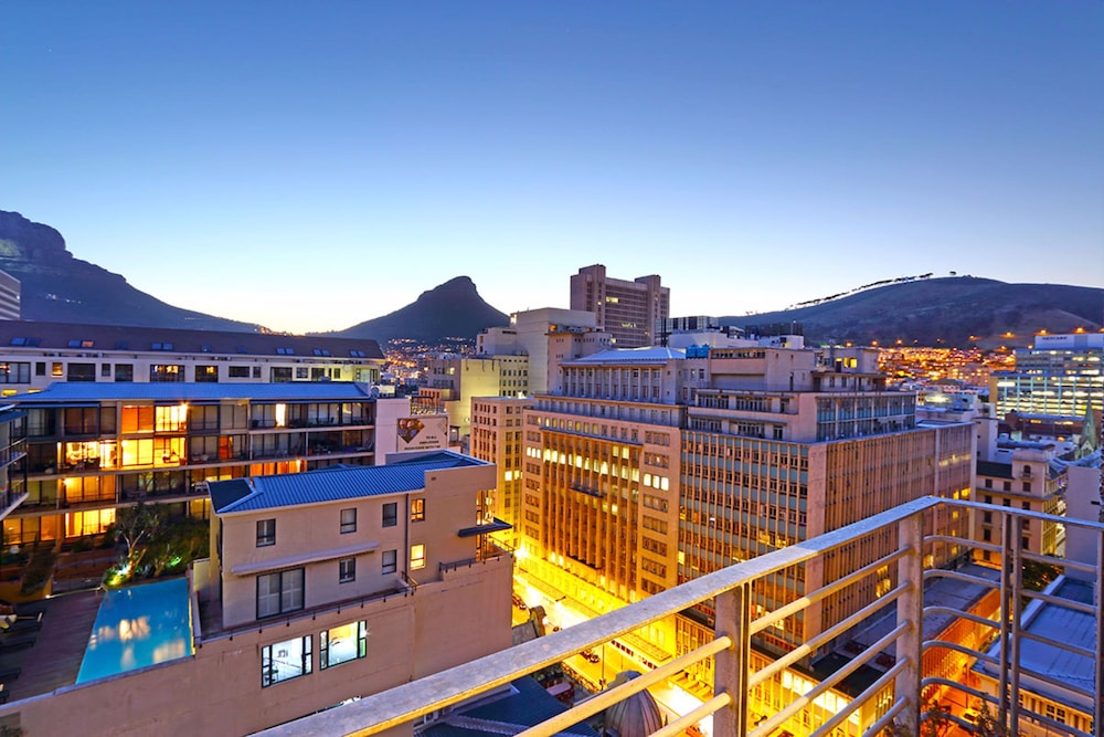 Cape eazi stayz's Cartwright Apartments