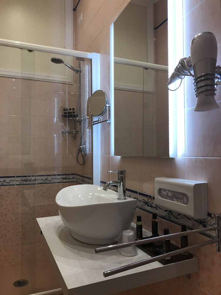 Magis Ac Magis Bedrooms Versilia