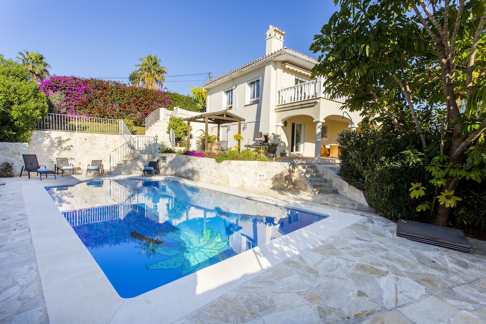 Villa Near Beach In Marbella - Image 1