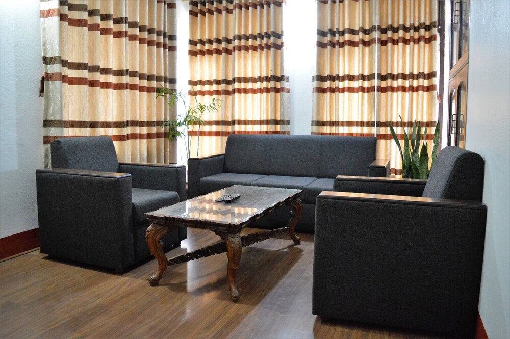 First Apartment 1bhk Thamel 5 min Walk 1st Floor