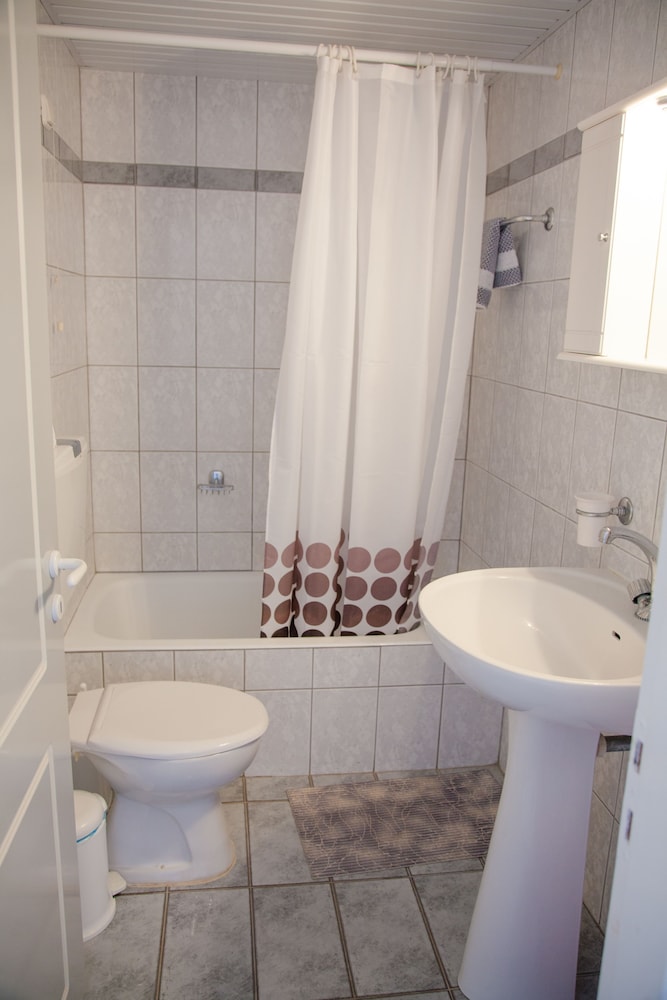 Litsa Mare apartments