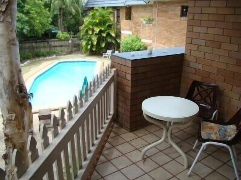 Noosa Yallambee Holiday Apartments