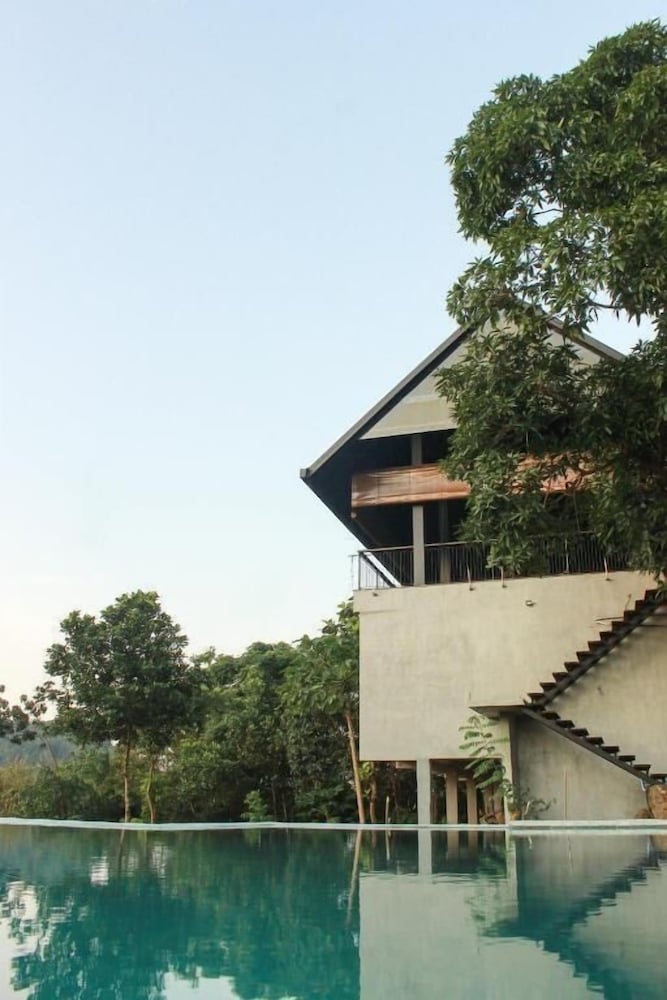 AHAS GAWWA Eco Lodge