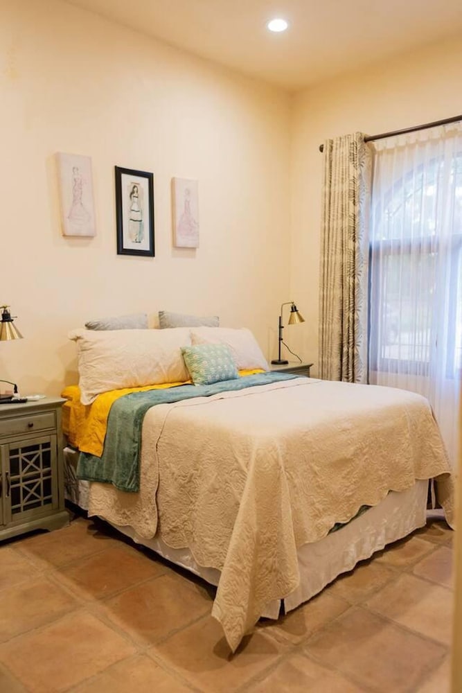 Remarkable 4-bed Villa in Retalhuleu, Guatemala view 5