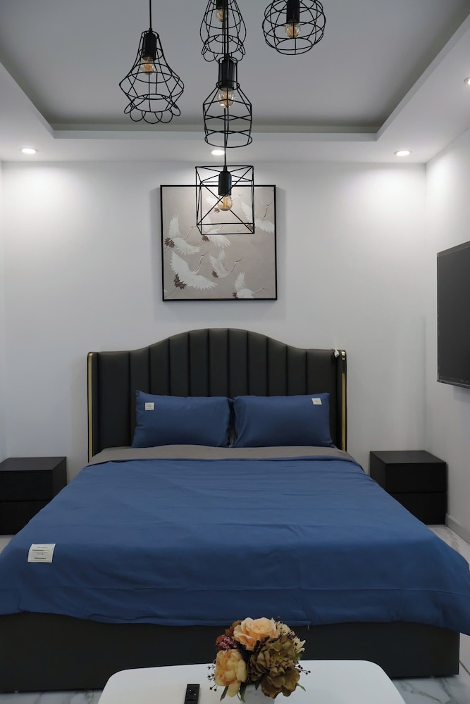 The Grand Diamond C Hotel