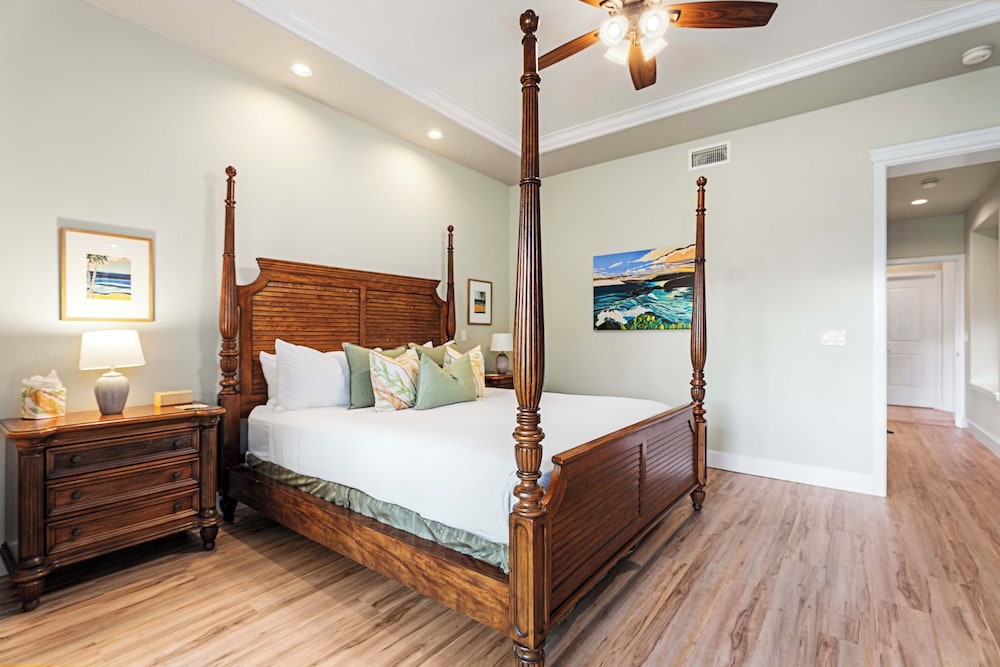 Updated Unit - Perfect Location - Vrkcv